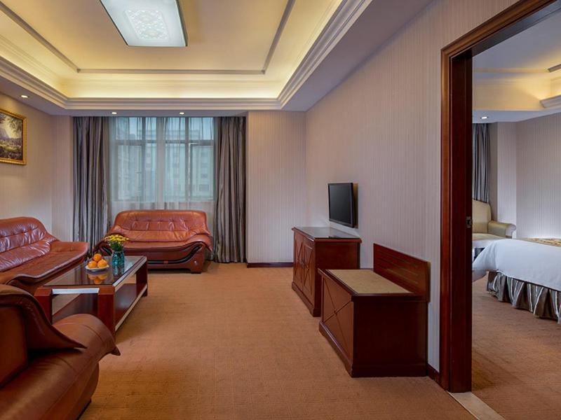 Vienna Hotel Guangzhou Airport 2 Ngoại thất bức ảnh